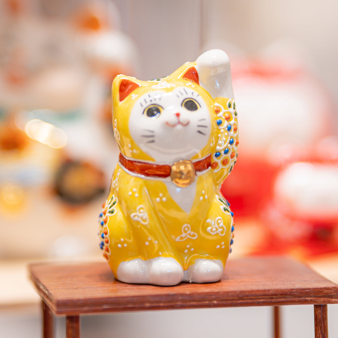 Maneki Neko Solar Dorado