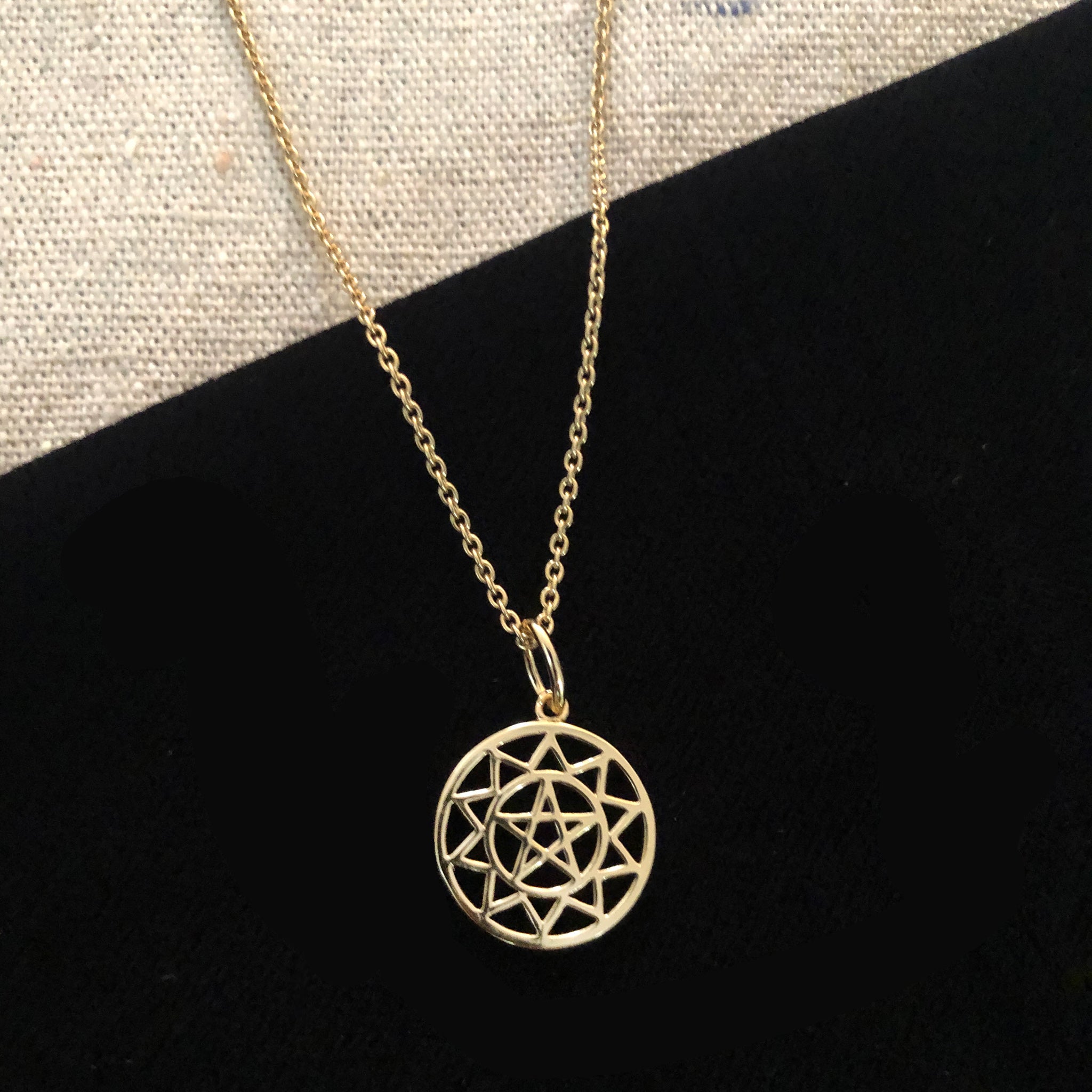 Amuleto Corazón de Serpiente